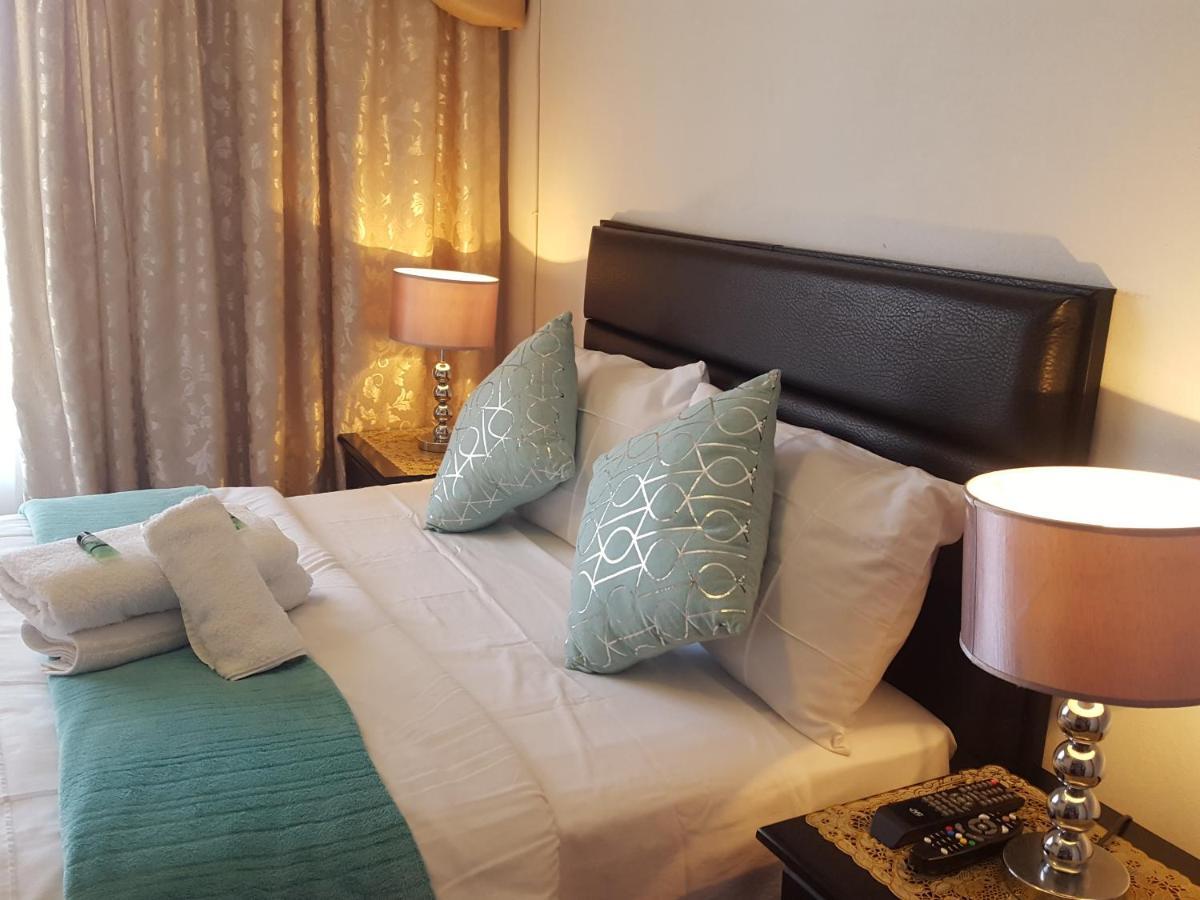 이스트런던 Sleepwell B&B 외부 사진